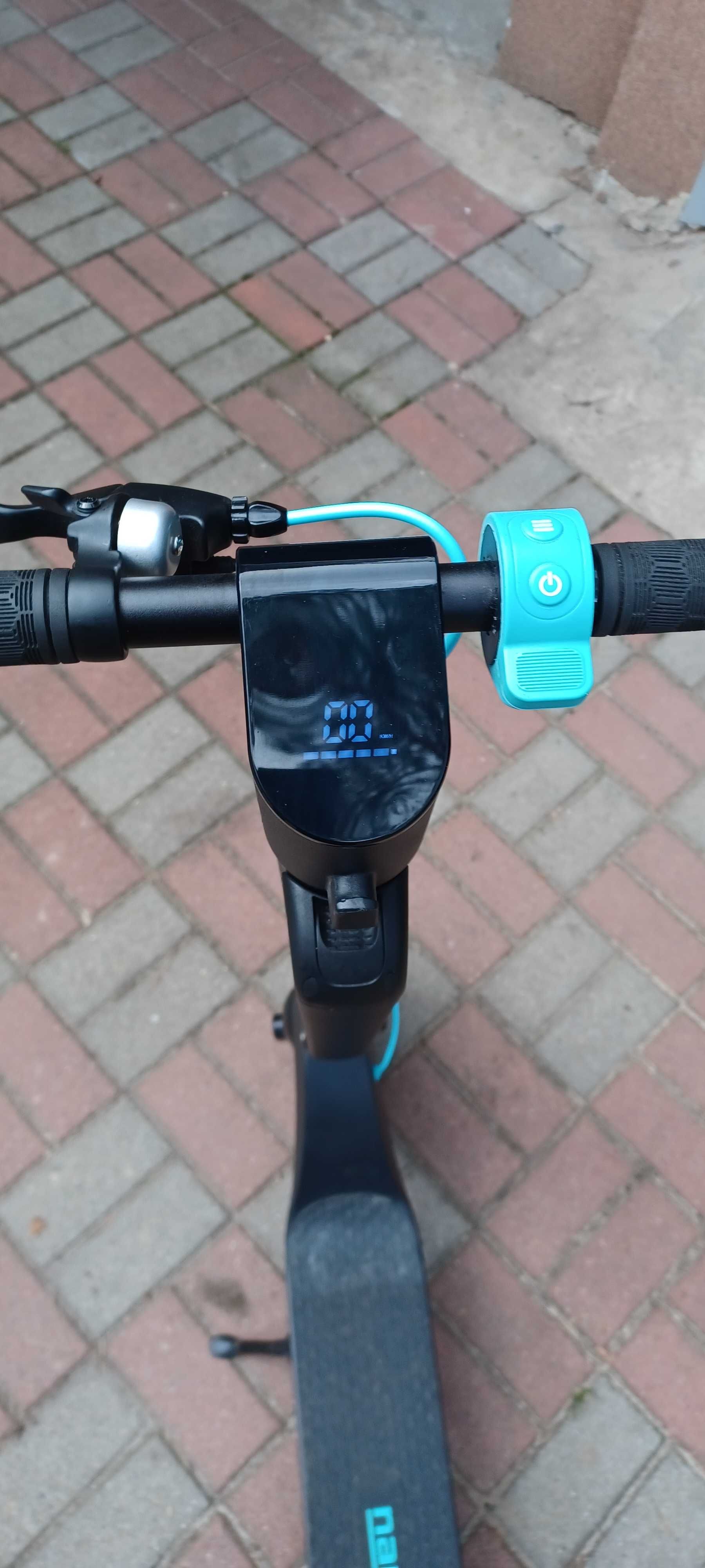 Hulajnoga Narex E-Scooter Esn 400 Long Run Czarny