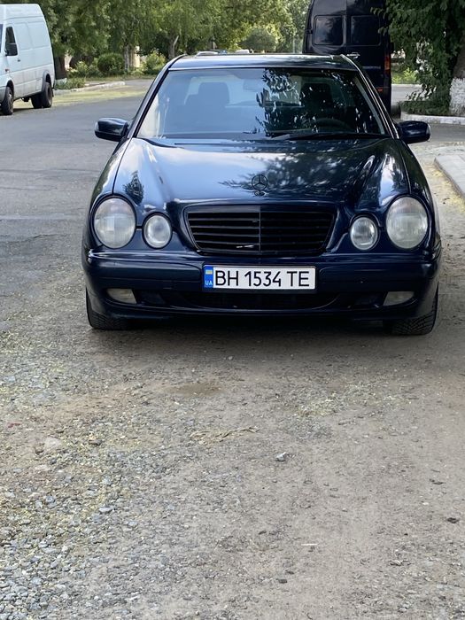 Продам MERSEDES W210 2.0compressor г/б