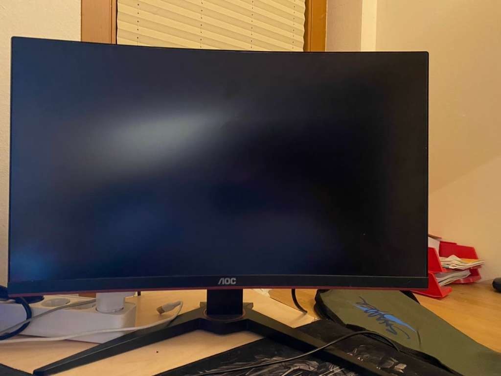 Monitor AOC 32 Curvo
