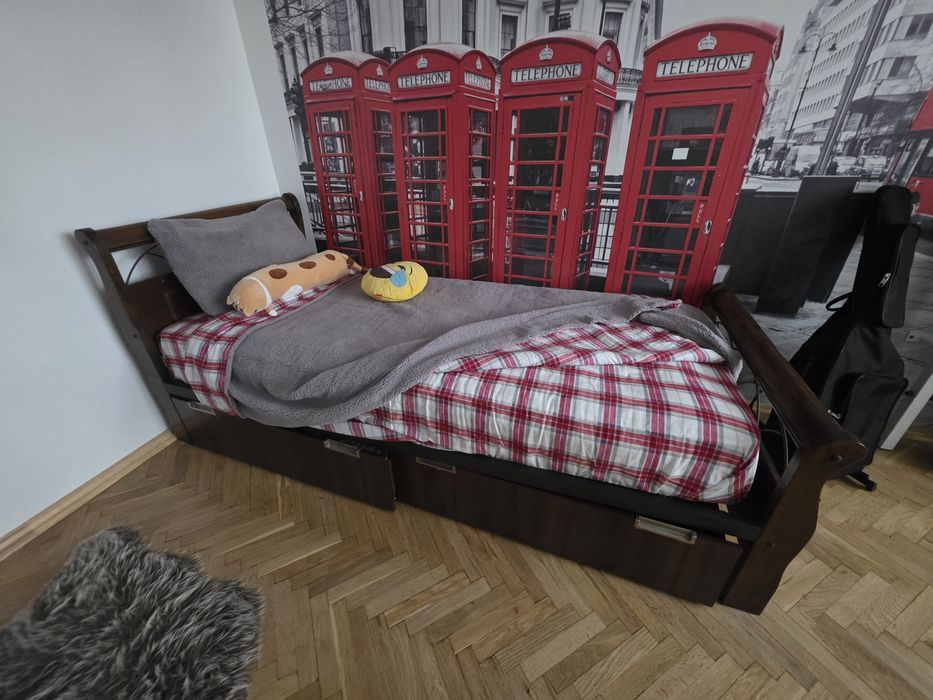 Ліжко з матрасом та двома ящиками на колесах односпальне, 90 см, дере