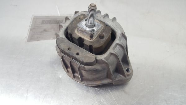 Apoio do motor BMW 1 (E87)