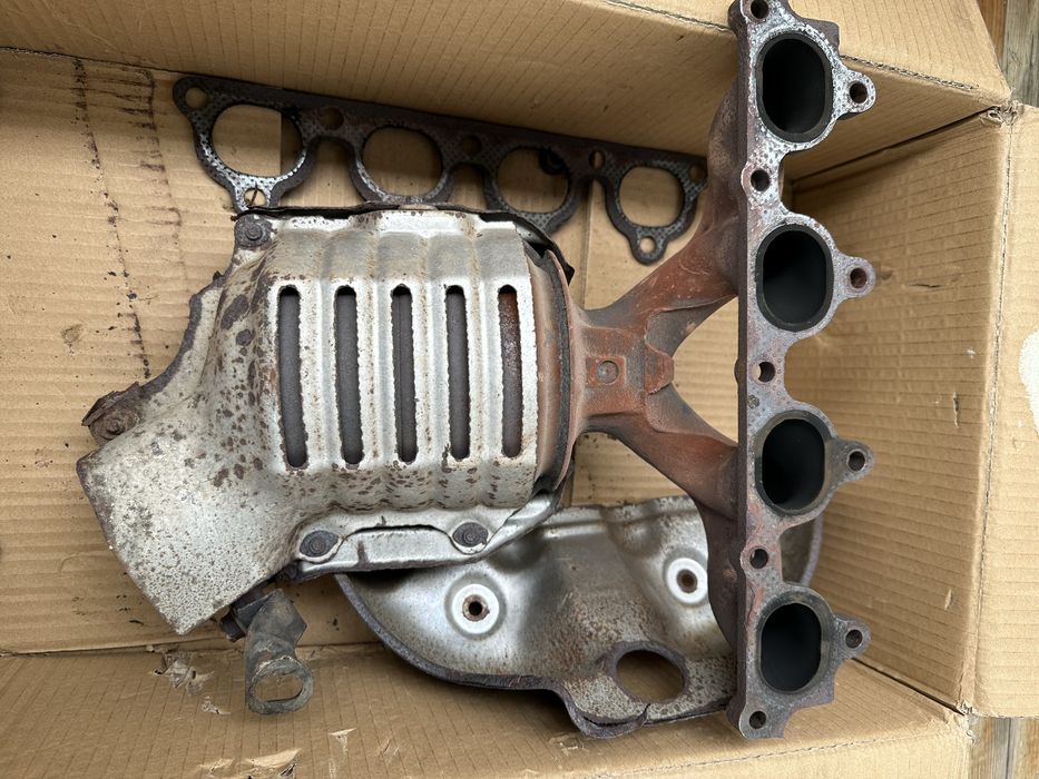 Випускний колектор для civic 6, двигун d15z6 / d15z8 з каталізатором