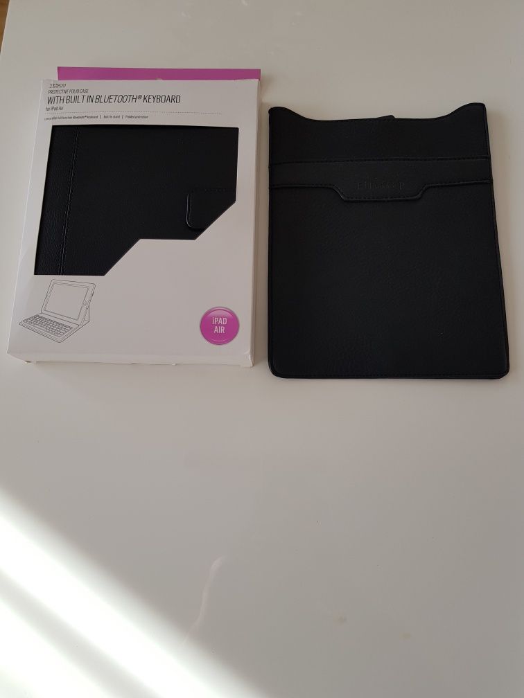 Etui Pokrowiec  iPad Air z Bluetooth + dodatkowy pokrowiec