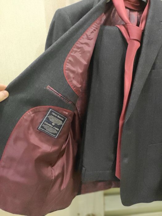Продам костюм 54р.