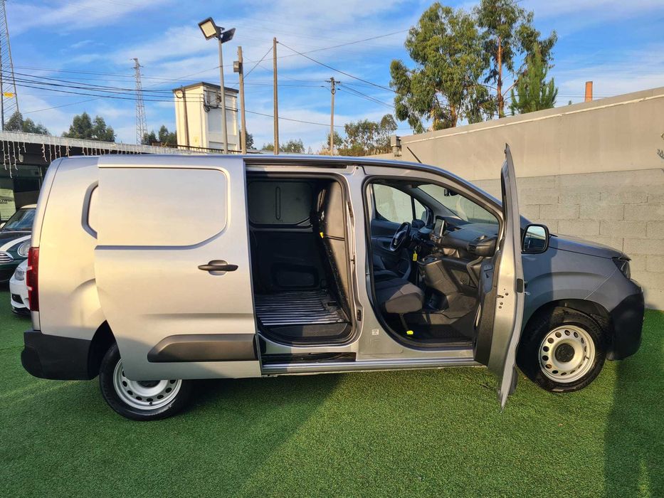 Peugeot Partner 1.5 BlueHdi Longa EAT8 CAIXA AUTOMÁTICA IVA DEDUTÍVEL