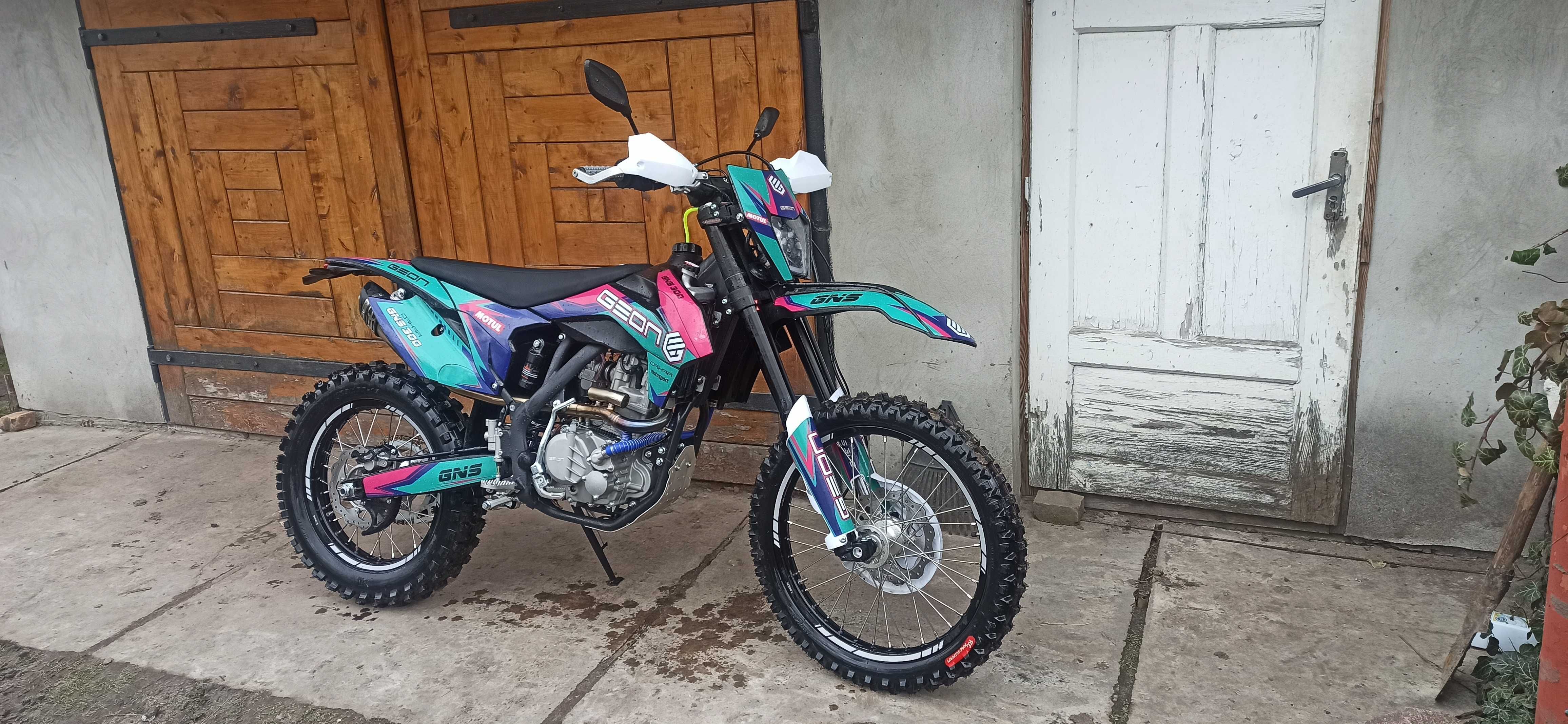 Geon dakar gns 300