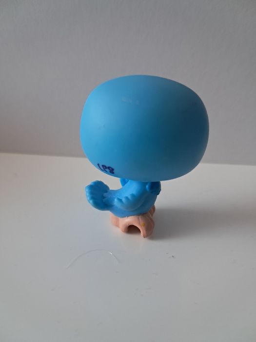 Littlest pet shop lps