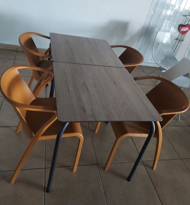 4 Mesas  Ezpleta como novas