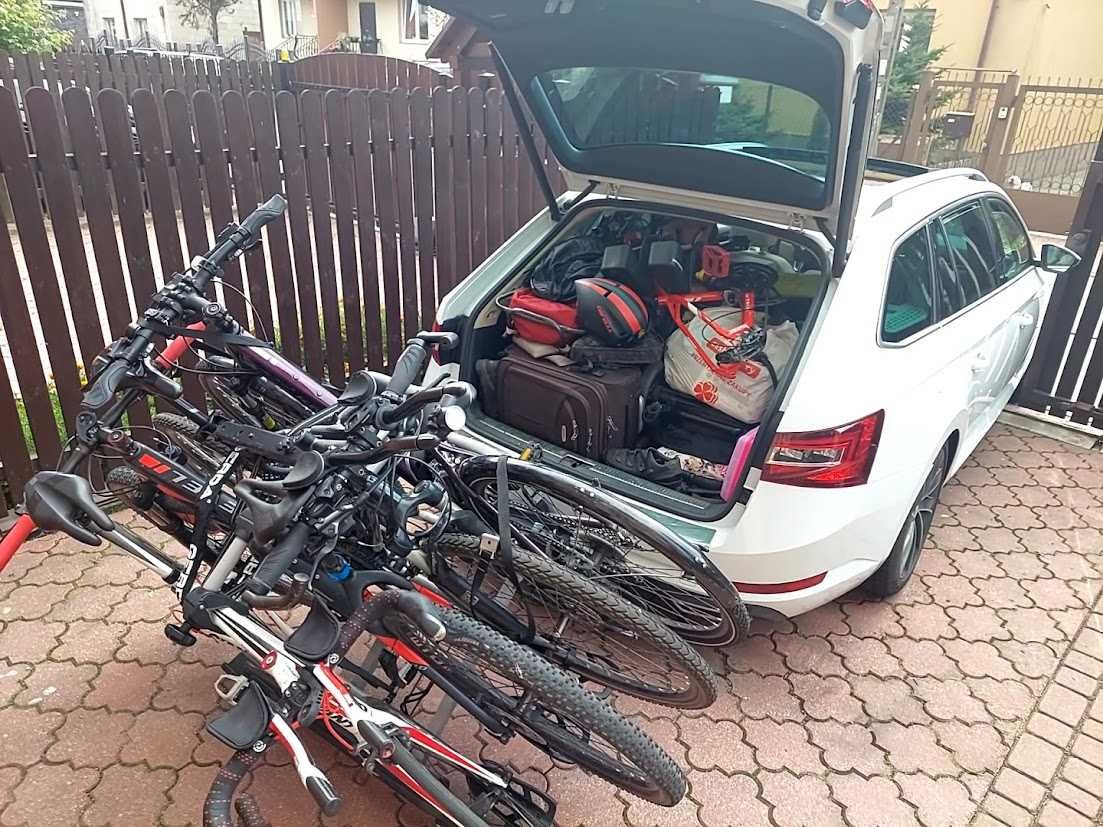 Bagażnik rowerowy na hak na 5 rowerów