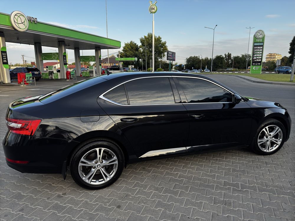 Skoda SuperB Рестайлинг 2.0 TDI