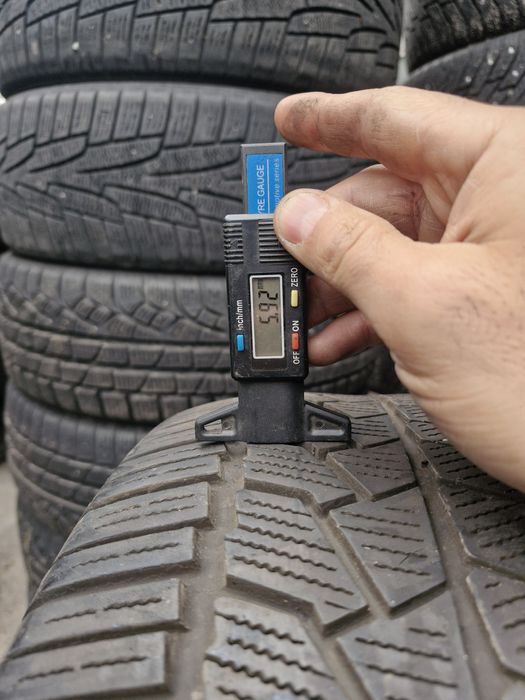 Шина гума 235 45 18 пара