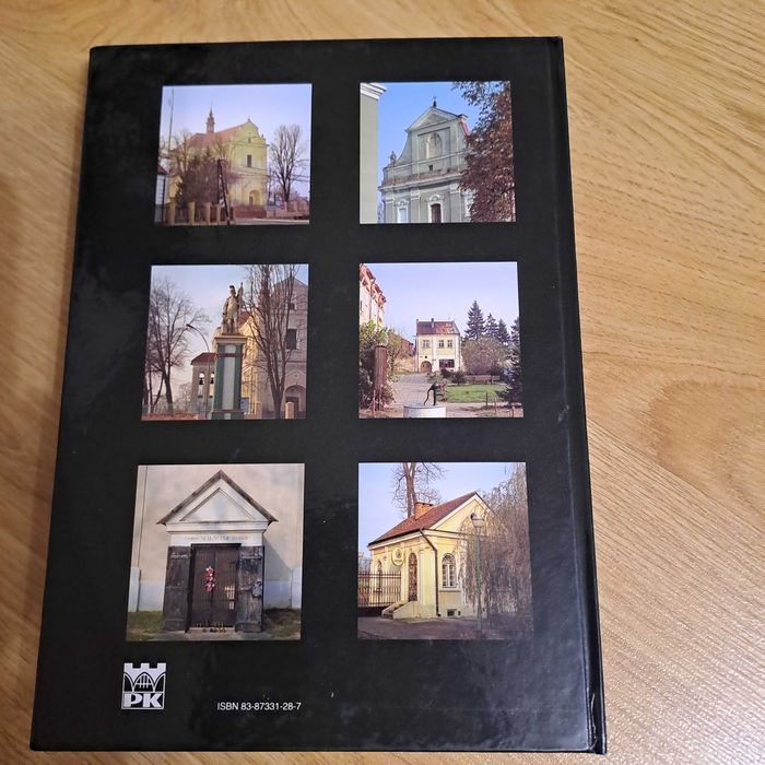 Książka - Sieniawa. Historia rozwoju przestrzennego, K. Kuśnierz