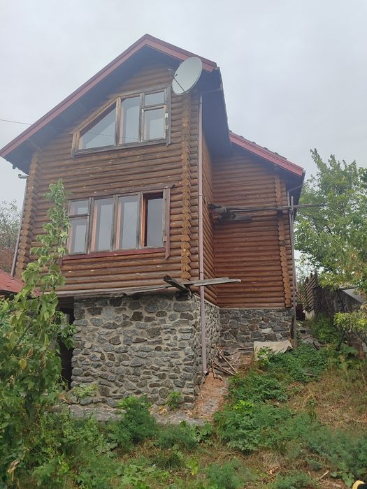 Продається лазня та недобудований будинок в м.Малин