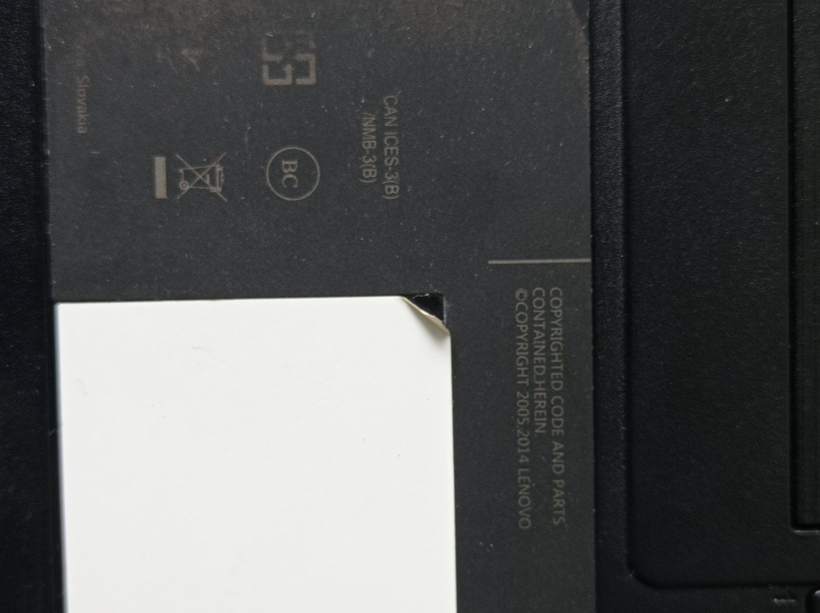 Нетбук Lenovo с повреждённым экраном