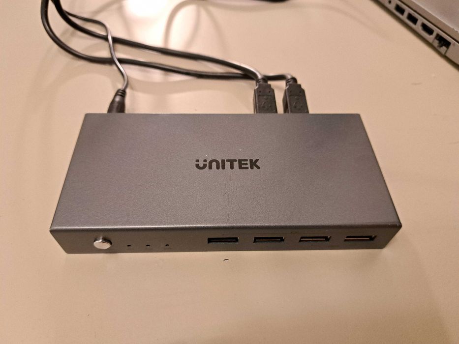 KVM Unitek V307A 4K HDMI 2.0 2-in 1-out +USB