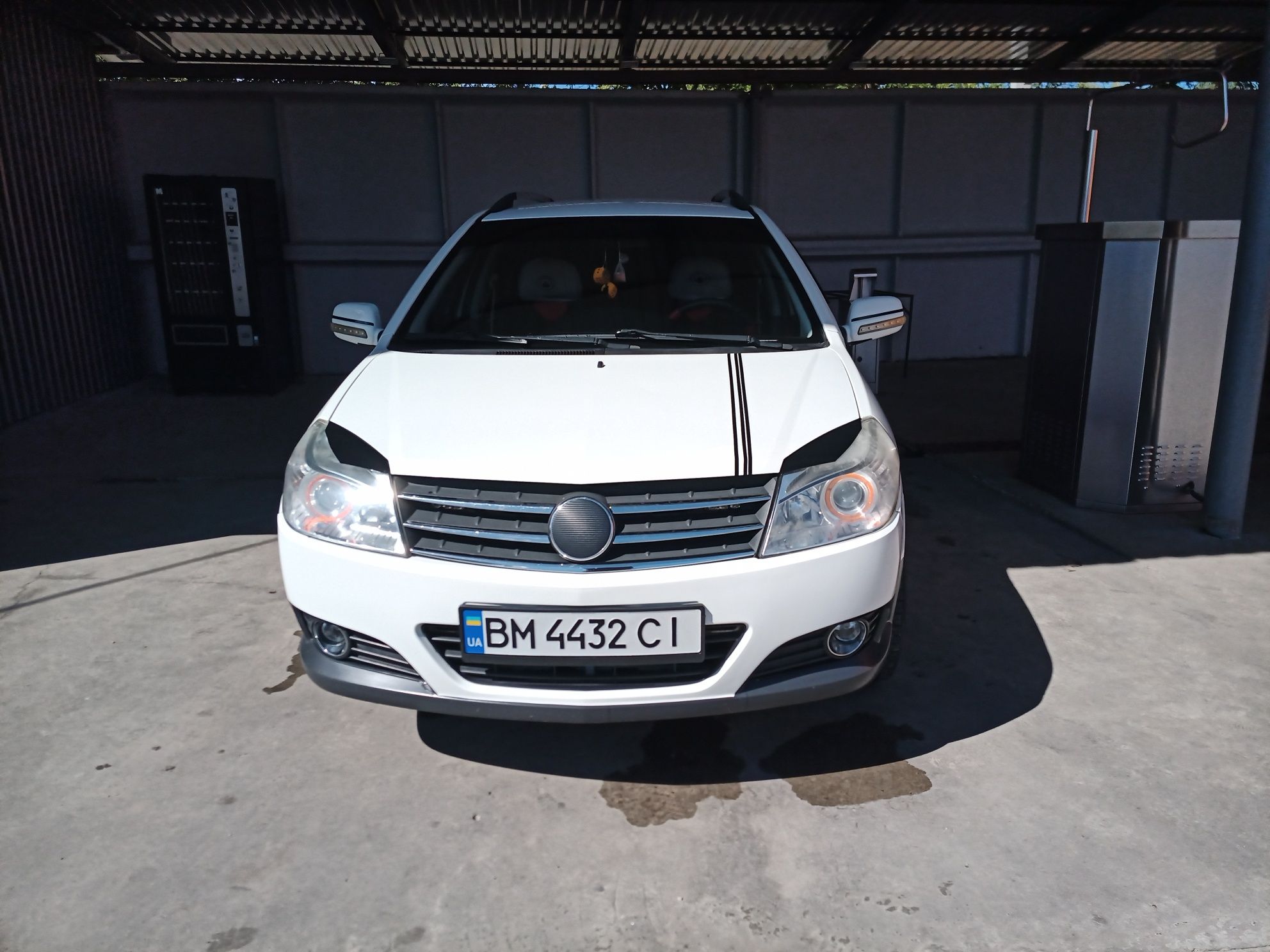 Geely mk kross 2013