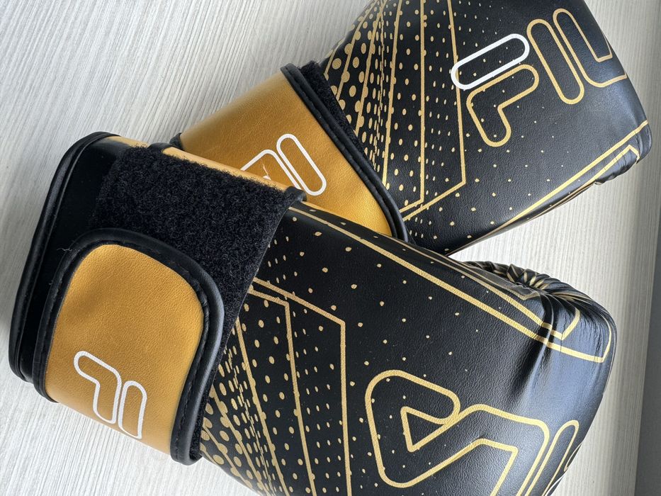 Luvas de Boxe.