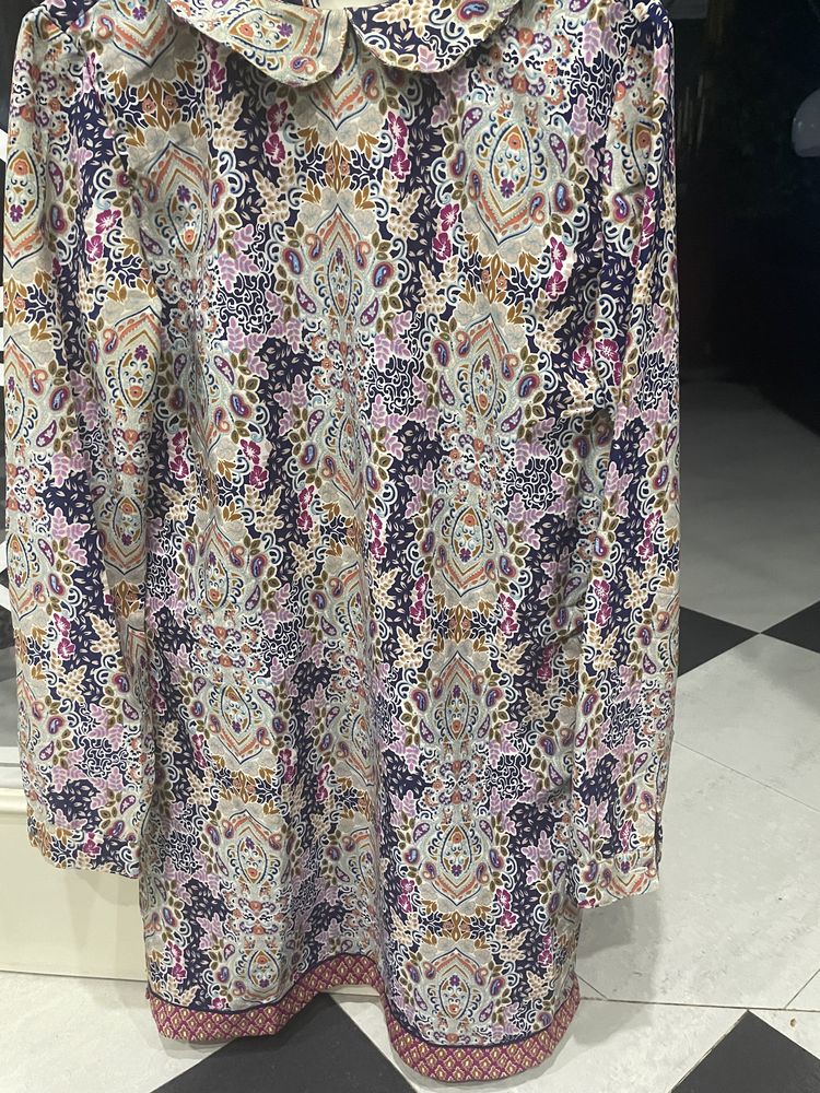 Vestido como novo lanidor