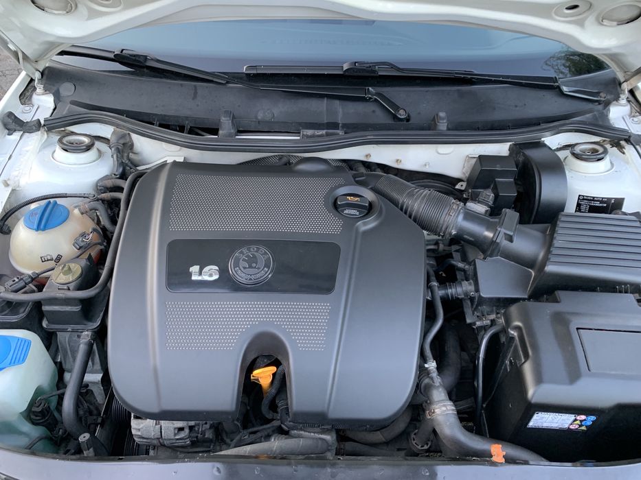 Skoda Octavia Tour 2009 1.6