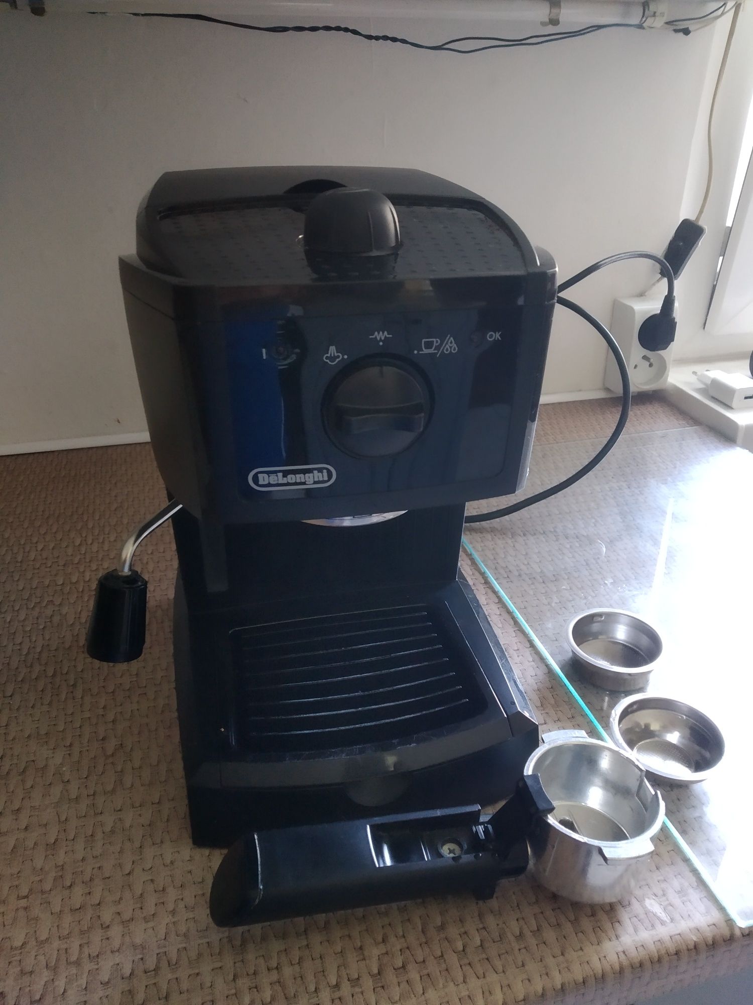 Express do kawy ekspres ciśnieniowy kolbowy DeLonghi
