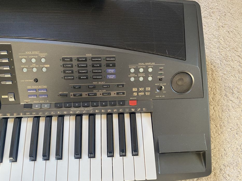 Keyboard Yamaha PSR-8000