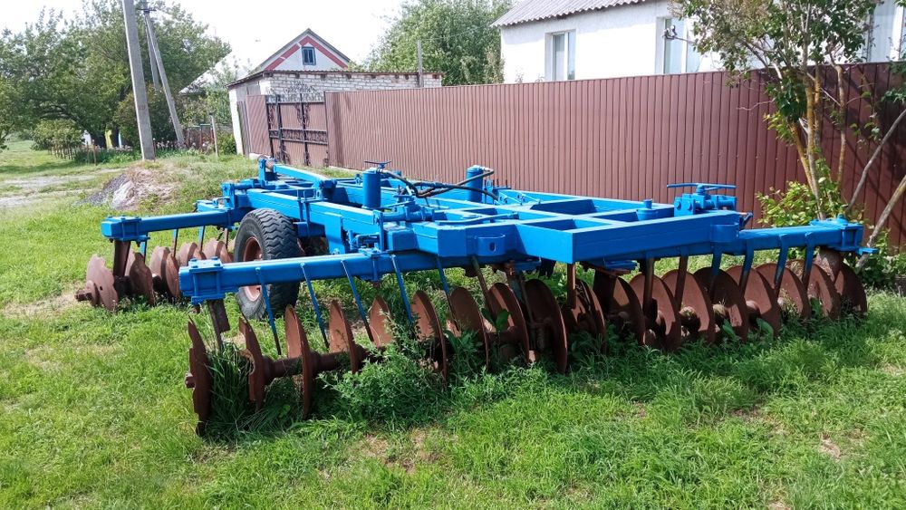 Продам дискову боронку