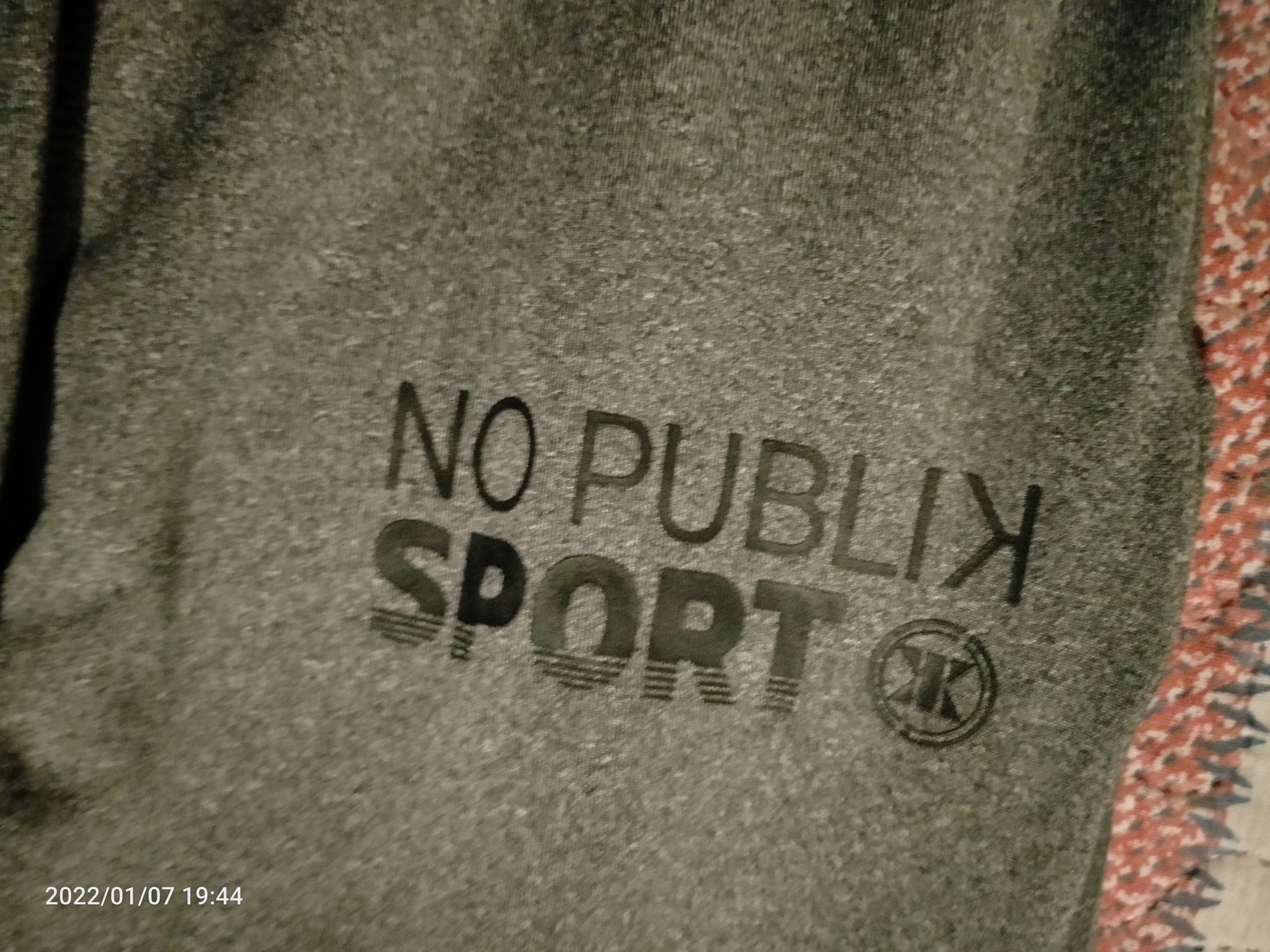 Leginsy ' no publik sport'