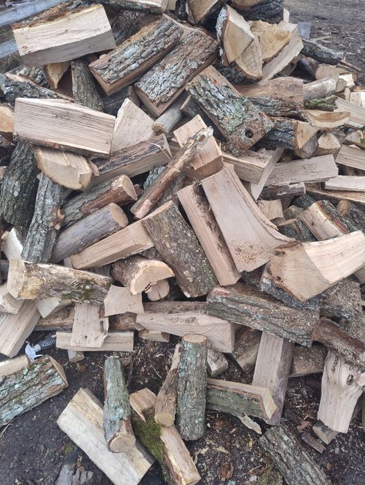Дрова з доставкою безкоштовною.
