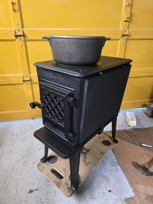 Jotul 602 Gotowanie . Dyfuzor od ściany i ozdobna  nakładka