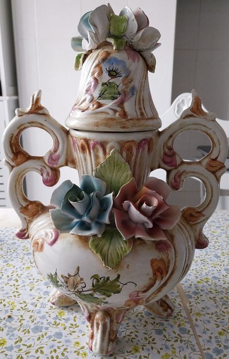 Peça versátil/Jarra trabalhada