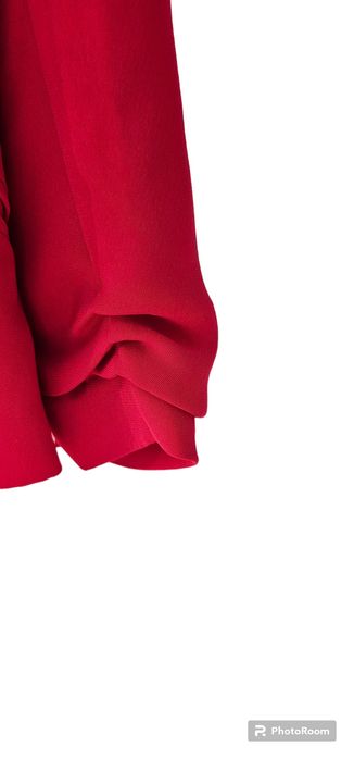 Blazer fucsia com manga arrepiada