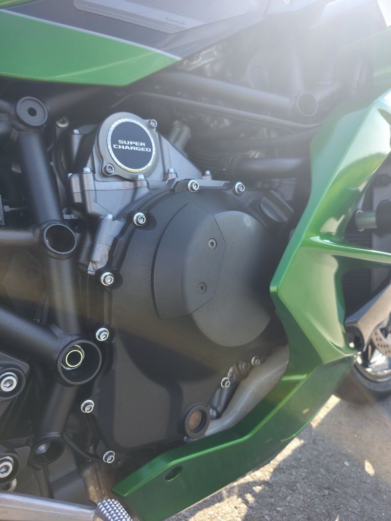 Kawasaki H2SX 200km super stan