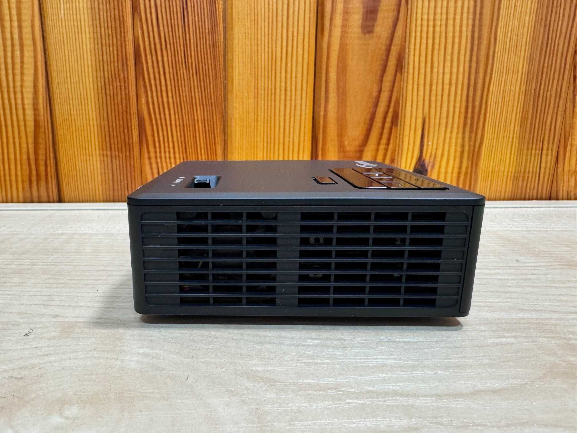 Projektor OPTOMA ML-750E