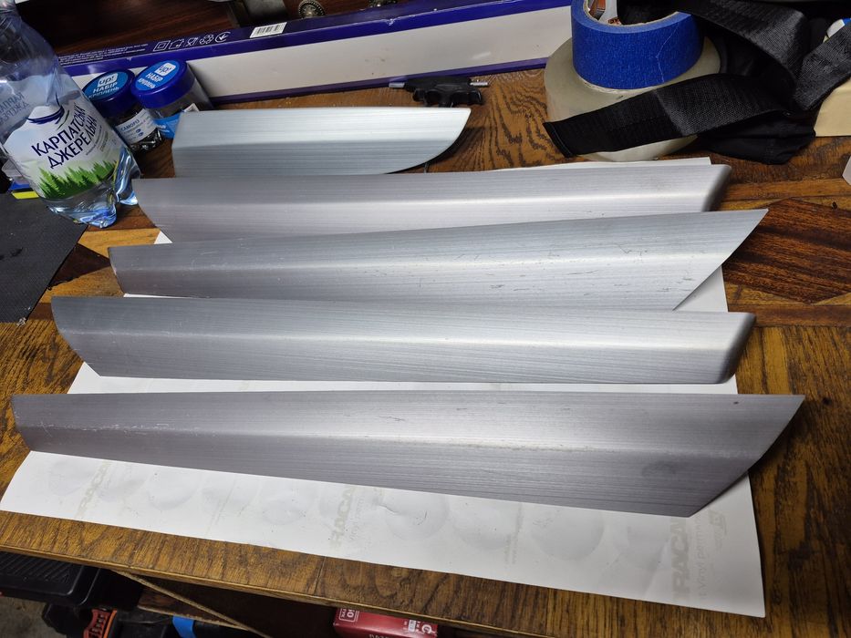 Декору салону bmw x3 f25 

Ціна вказана за один