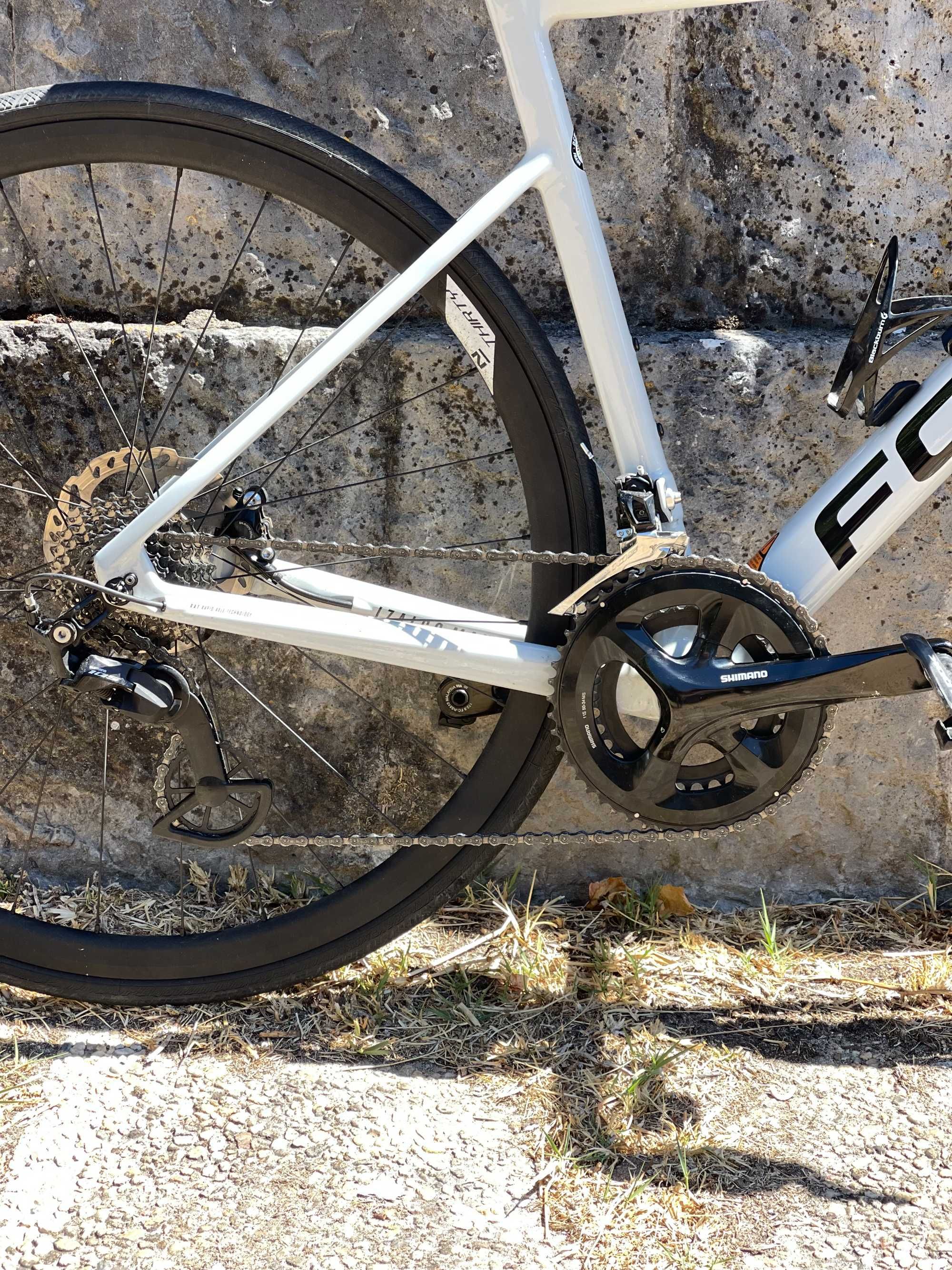 Bicicleta de estrada Focus Izalco Max Disco 8.6 - Como Nova