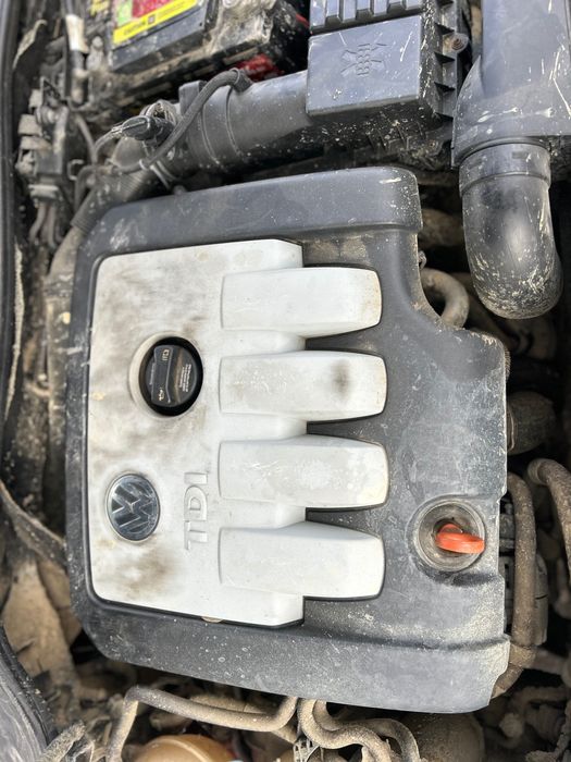 Jetta 2.0 TDI Silnik Skrzynia LC9Z/Y Drzwi klapa maska Błotnik zderzak