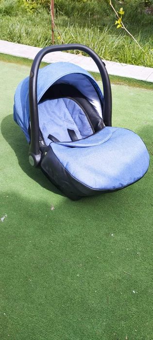 Дитячий возик, автокрісло