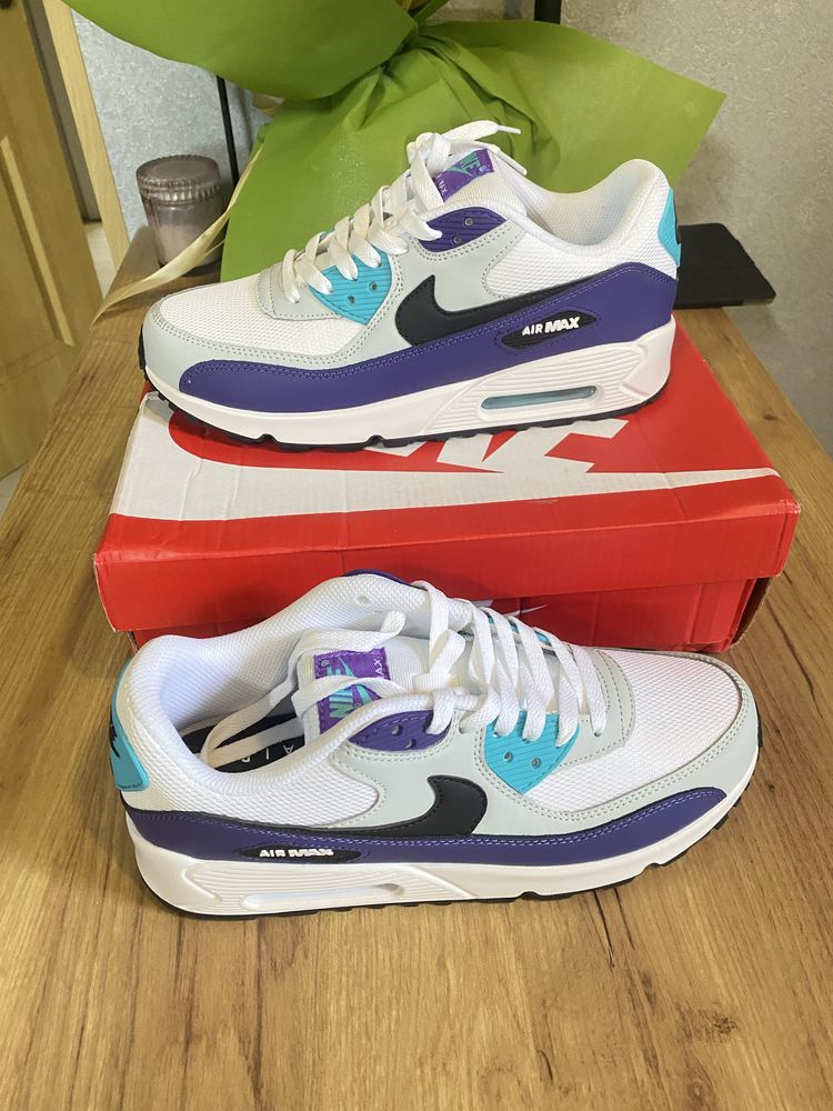Кросоовки NIKE AIR MAX 90 розмір 44,5( 28-28,5 см )