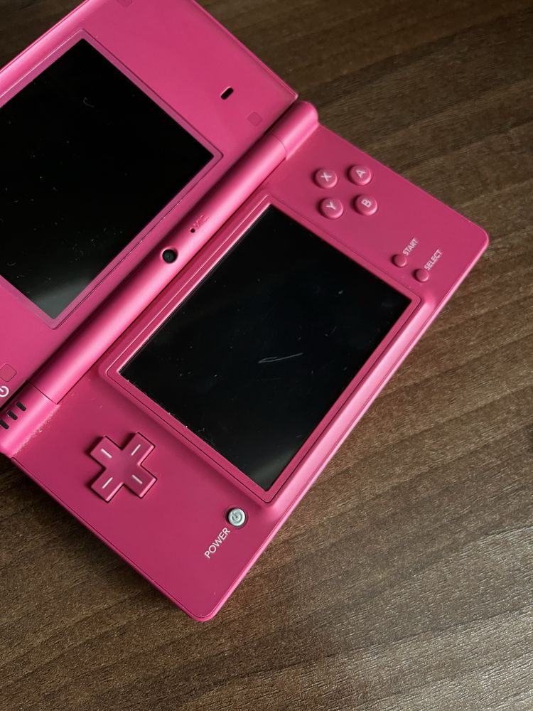 Ігрова консоль Nintendo DSI оригінал