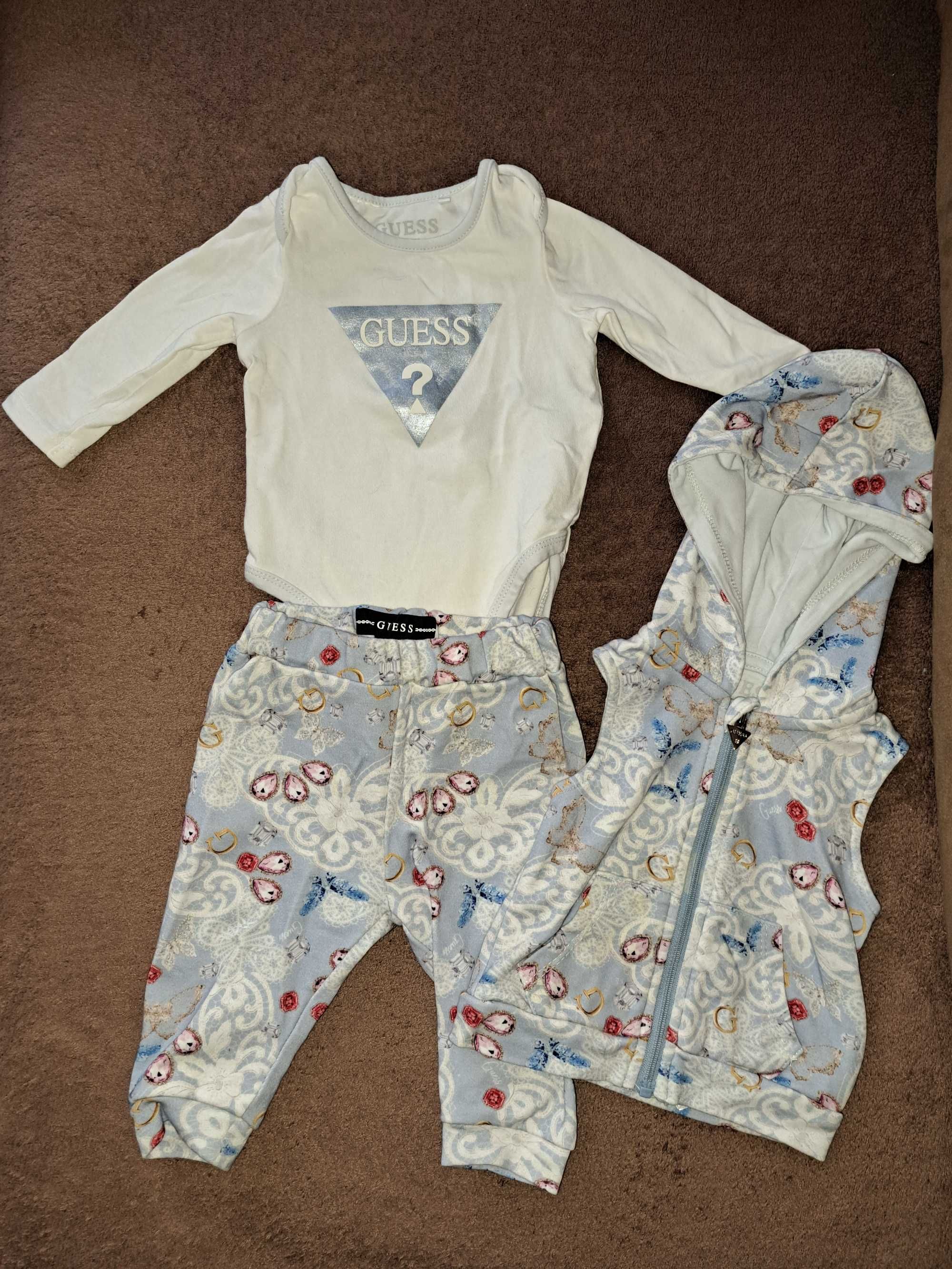 Dres Baby GUESS - 100% oryginał, idealny na prezent!