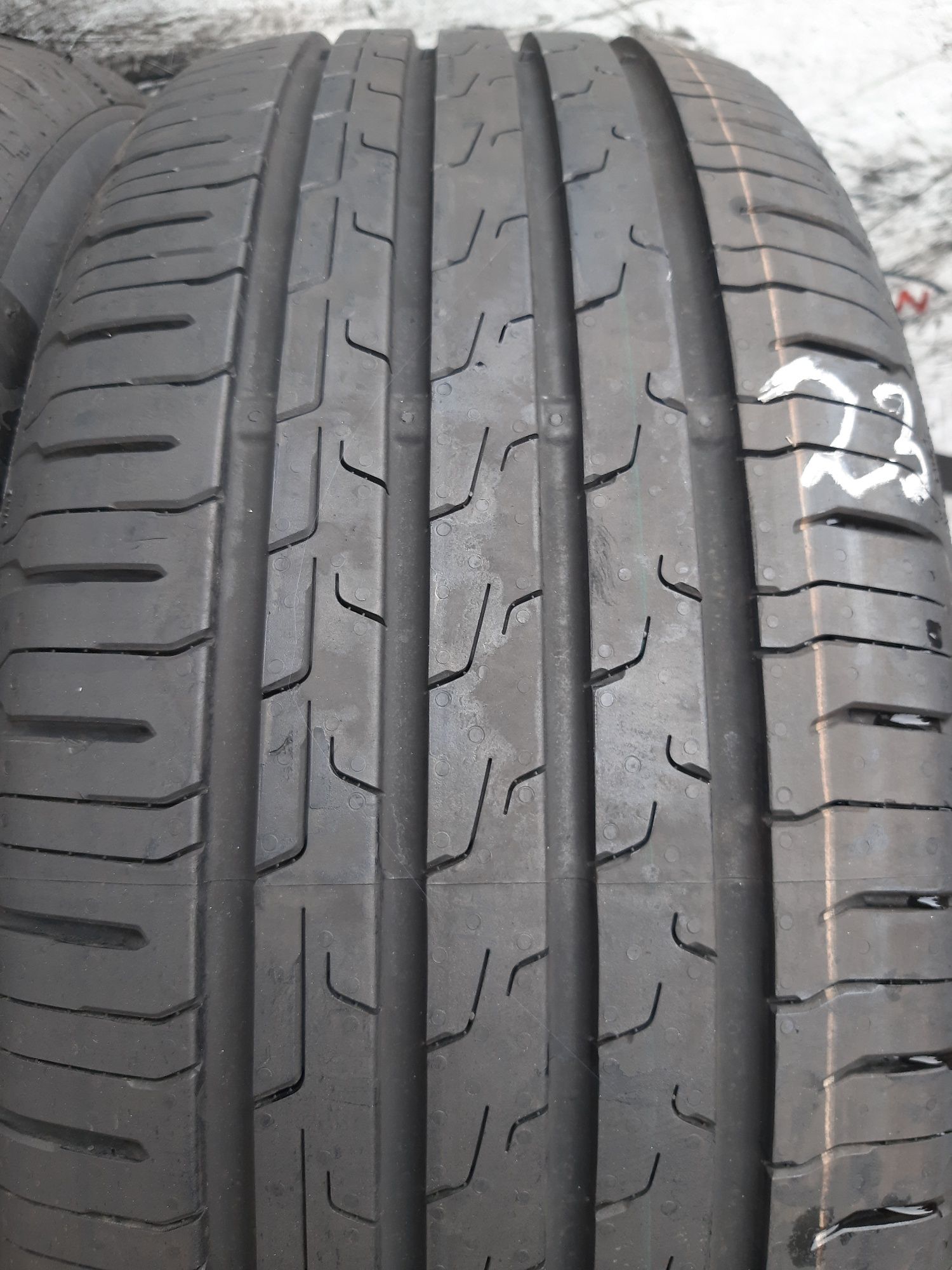 205/45r17 88H Continental EcoContact 6