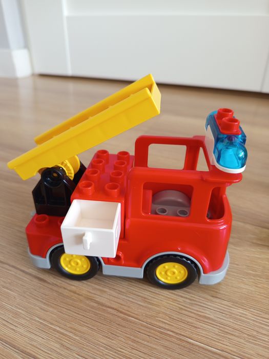 Lego Duplo Wóz strażacki 10901