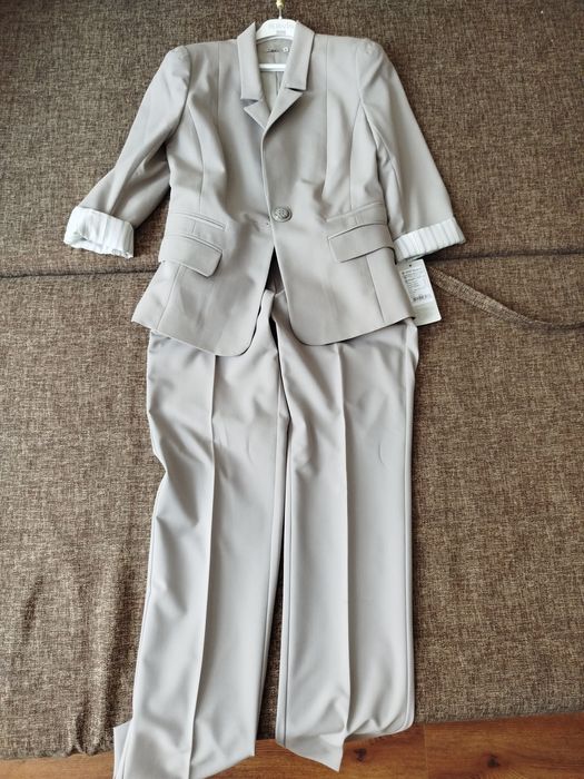 Костюм жіночий новий 44 розмір