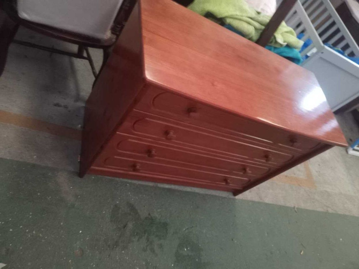 quarto completo em bom estado