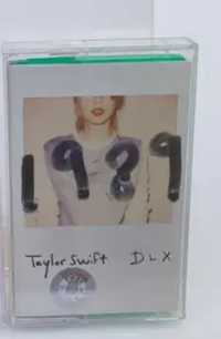 Kasety magnetofonowe Taylor Swift.