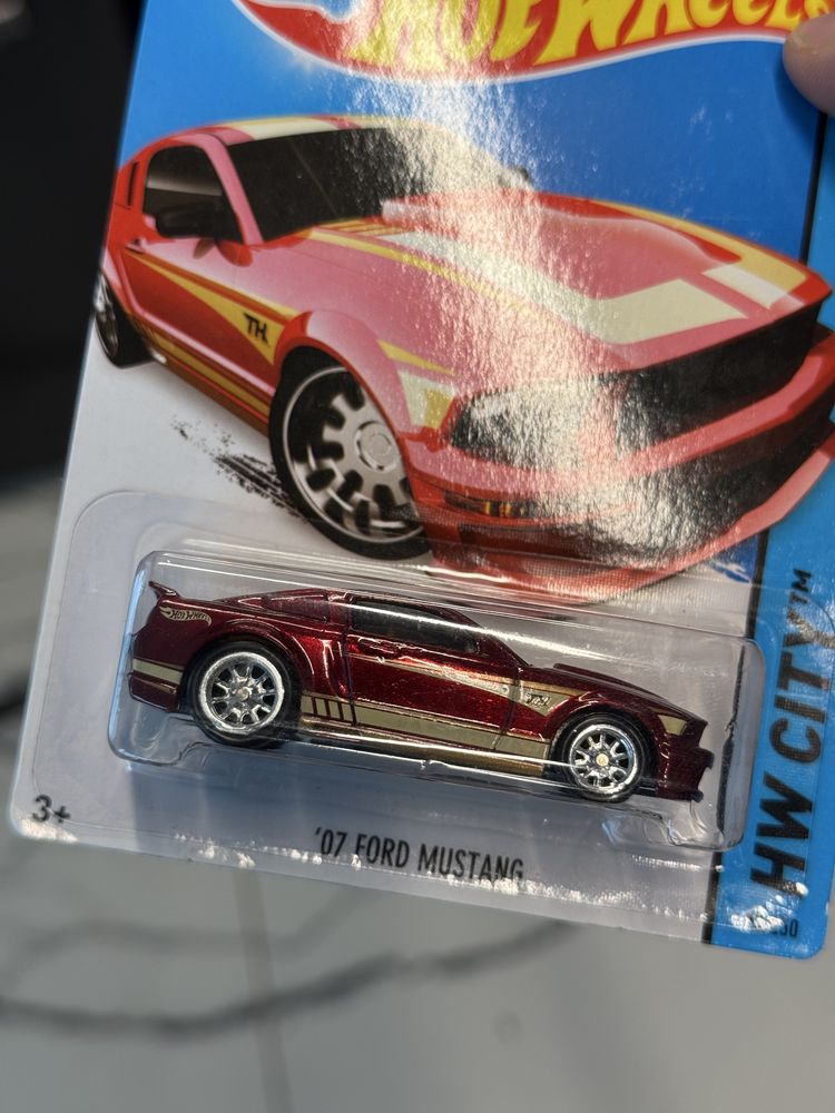 Hot Wheels ’07 Ford Mustang STH chase Super Treasure Hunt pięknie wyk.