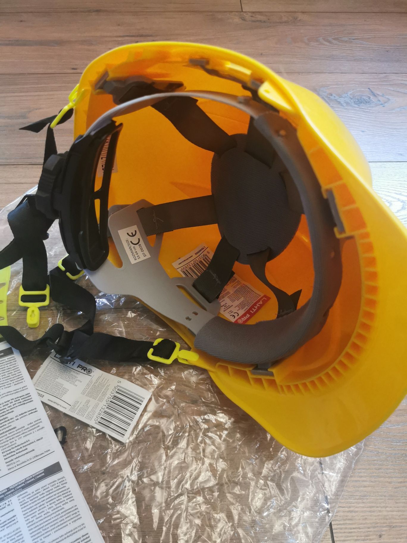 Kask, hełm ochronny, roboczy
