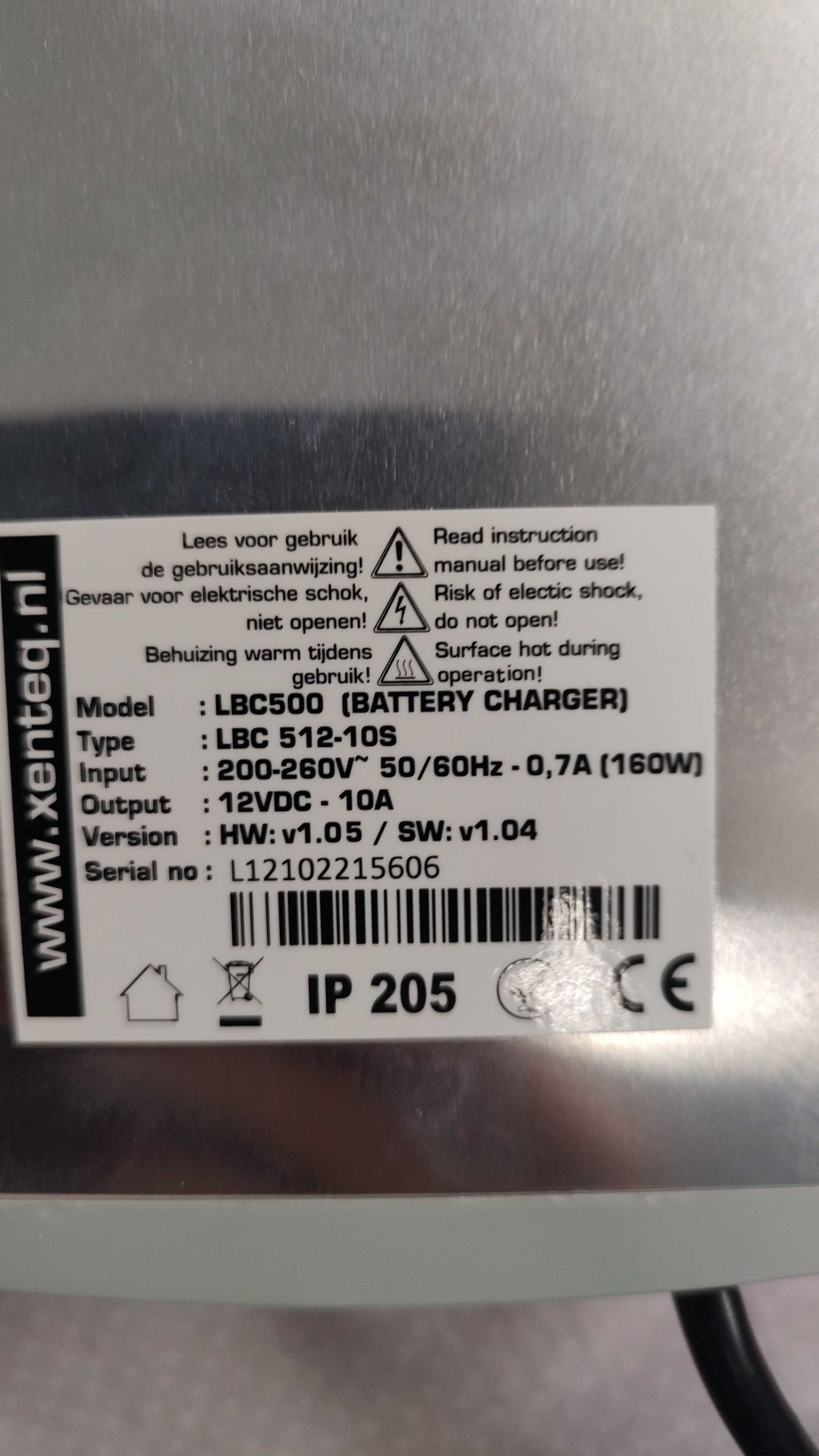 Зарядное устройство Xenteq Charger LBC 512-10S для всех видов АКБ