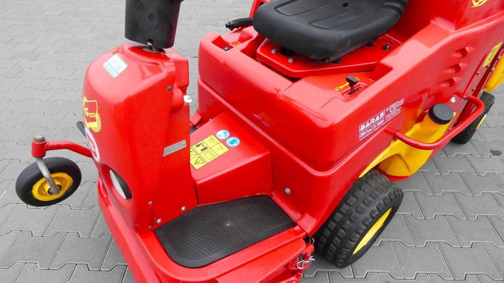 Traktorek kosiarka Gianni Ferrari TG Tech (100401.4) Baras