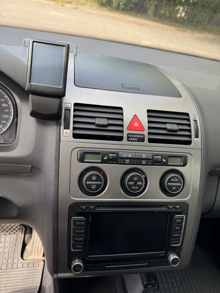 Vw touran cross 2.0 diesel automat dsg